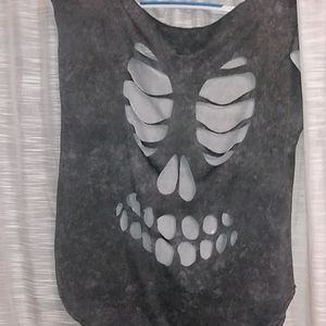 Super fun Skeleton💀N  shirt